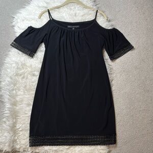 NWT White House Black Market Cold Shoulder Shift Mini Dress in Black - XXSP